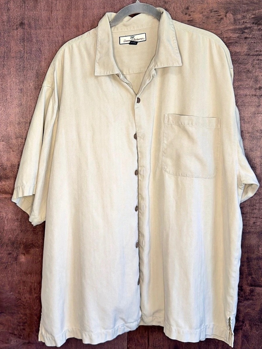 Tommy Bahama Short Sleeve Button-Up Shirt XL